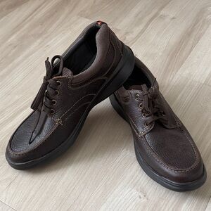 Clarks Men's Dark Brown Leather Lace-Up Shoes